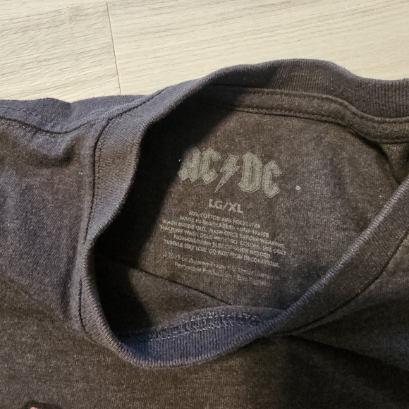 AC/DC Gray Graphic T-Shirt for women - Picture 3 of 3